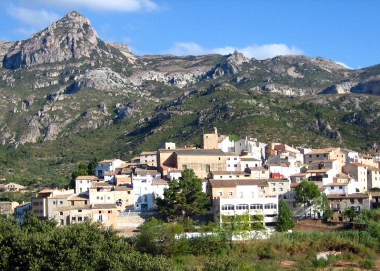 La veu, el silenci i la memòria, per Elena Solanas