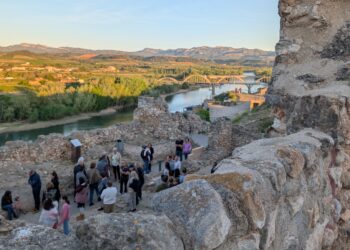 Móra d’Ebre recupera el castell amb noves millores i la descoberta del fossat del pont llevadís