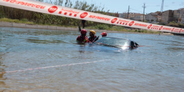 Jornades de Rescat Aquàtic a les Terres de l’Ebre: Bombers entrenen per afrontar els reptes del canvi climàtic