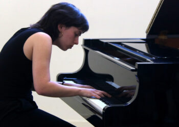 El festival Toca’m omplirà Tortosa de pianos i música amb una vintena de concerts en la seua cinquena edició