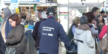 AmpostaGO digitalitza el comerç local amb comandes per WhatsApp i repartiment en bici