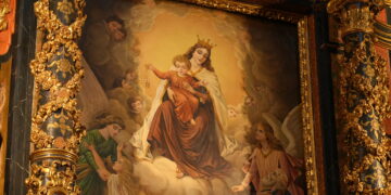 La Catedral de Tortosa presenta la restauració del retaule barroc de la Mare de Déu del Carme