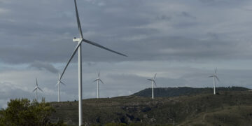 La central eòlica les Colladetes es renova i augmenta un 79% la producció amb només 8 aerogeneradors