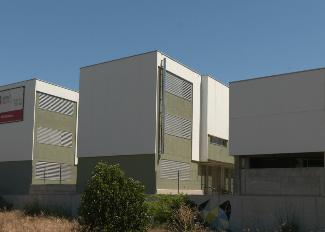 Canvi de direcció a l’institut Cristòfol Despuig després que la ja exdirectora suspengués l’avaluació d’Educació