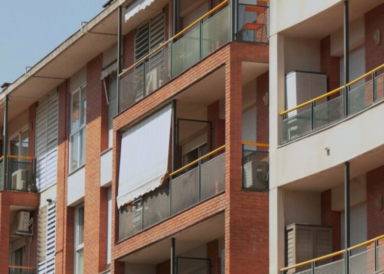 Tortosa crea una línia d’ajuts de 300 euros per a propietaris d’habitatges amb dificultats econòmiques