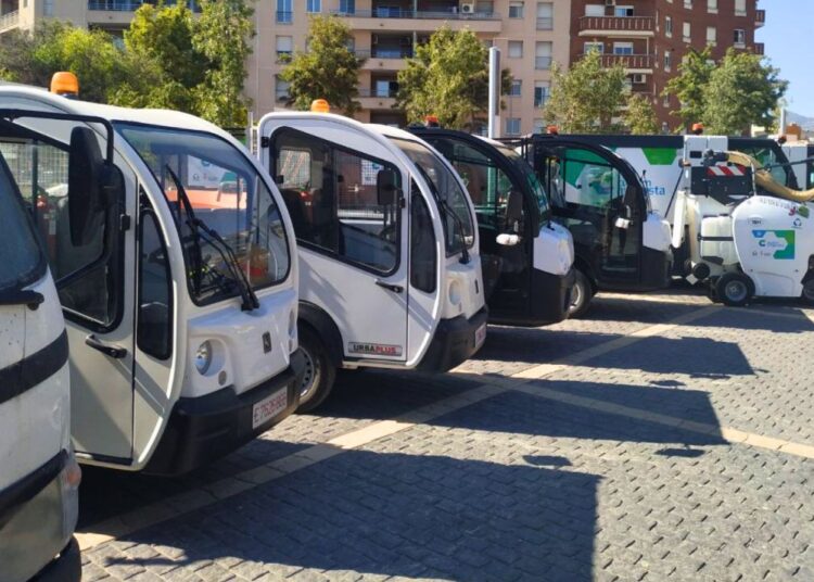 Amposta i UGT impulsaran un conveni propi per al servei de neteja viària