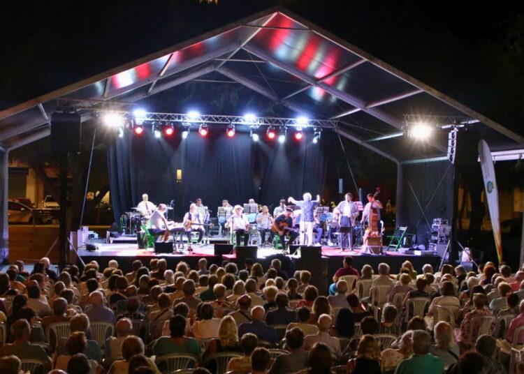 Més de 1.000 persones refermen el Tradicionàrius com una cita imprescindible de la música d’arrel
