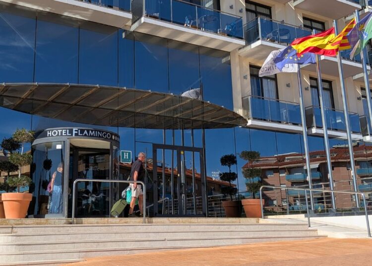 La calor extrema comença a modificar les dates de les vacances dels turistes