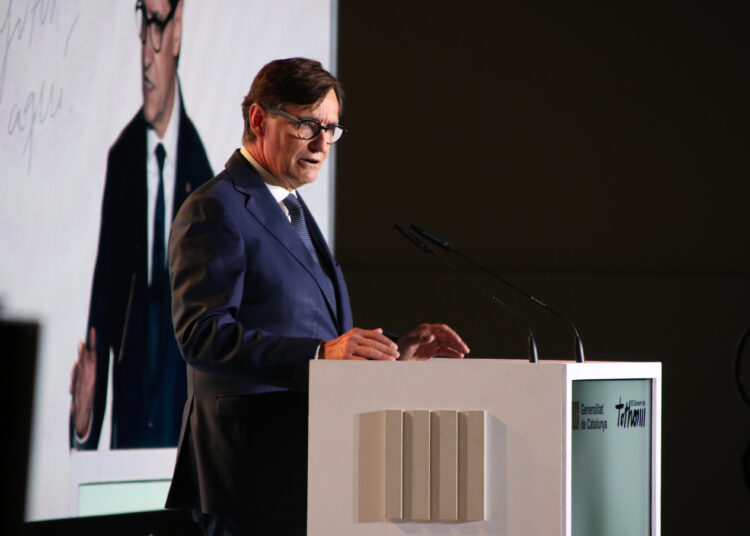 Illa es compromet a destinar el 6% d’inversió pública a Educació