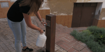 Dos anys sense aigua potable a les cases de Prat de Comte