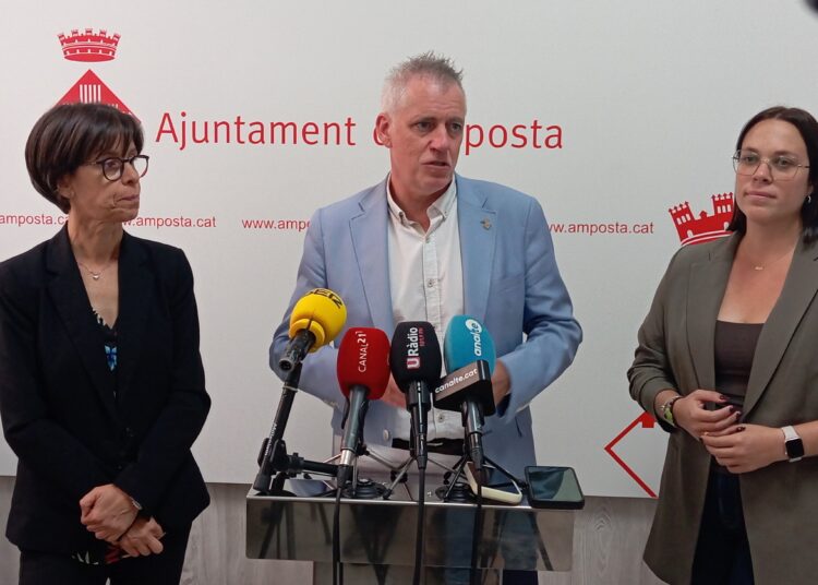 Amposta pagarà l’increment salarial als treballadors municipals abans d’acabar l’any