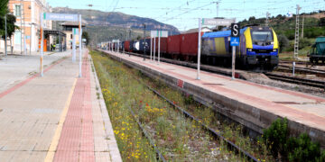 Renfe restableix la circulació de trens de l’R-15 entre Móra la Nova i Riba-roja d’Ebre, deu mesos després