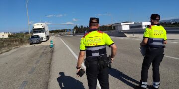 Els Mossos intensifiquen els controls de trànsit a l’AP-7 per reduir la sinistralitat