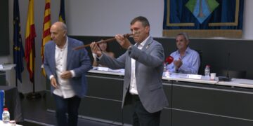 Víctor Colomines pren possessió com alcalde de l’Ampolla